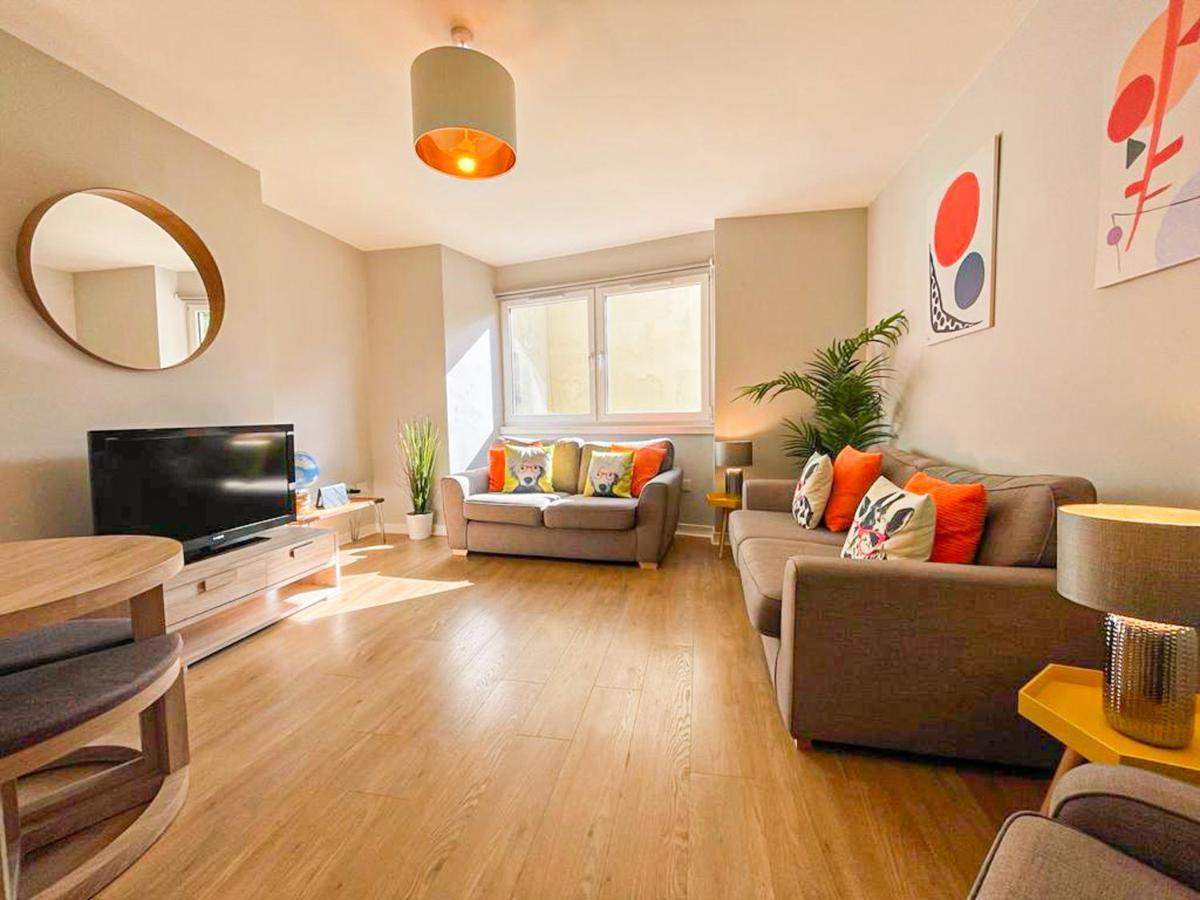Charming Old Town 2 Bed Apt, 2Mins From Royal Mile Edimburgo Exterior foto